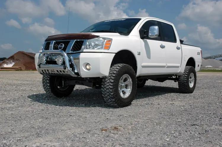6 Inch Lift Kit | N3 Struts | Nissan Titan 2WD/4WD (2004-2015) by Rough Country