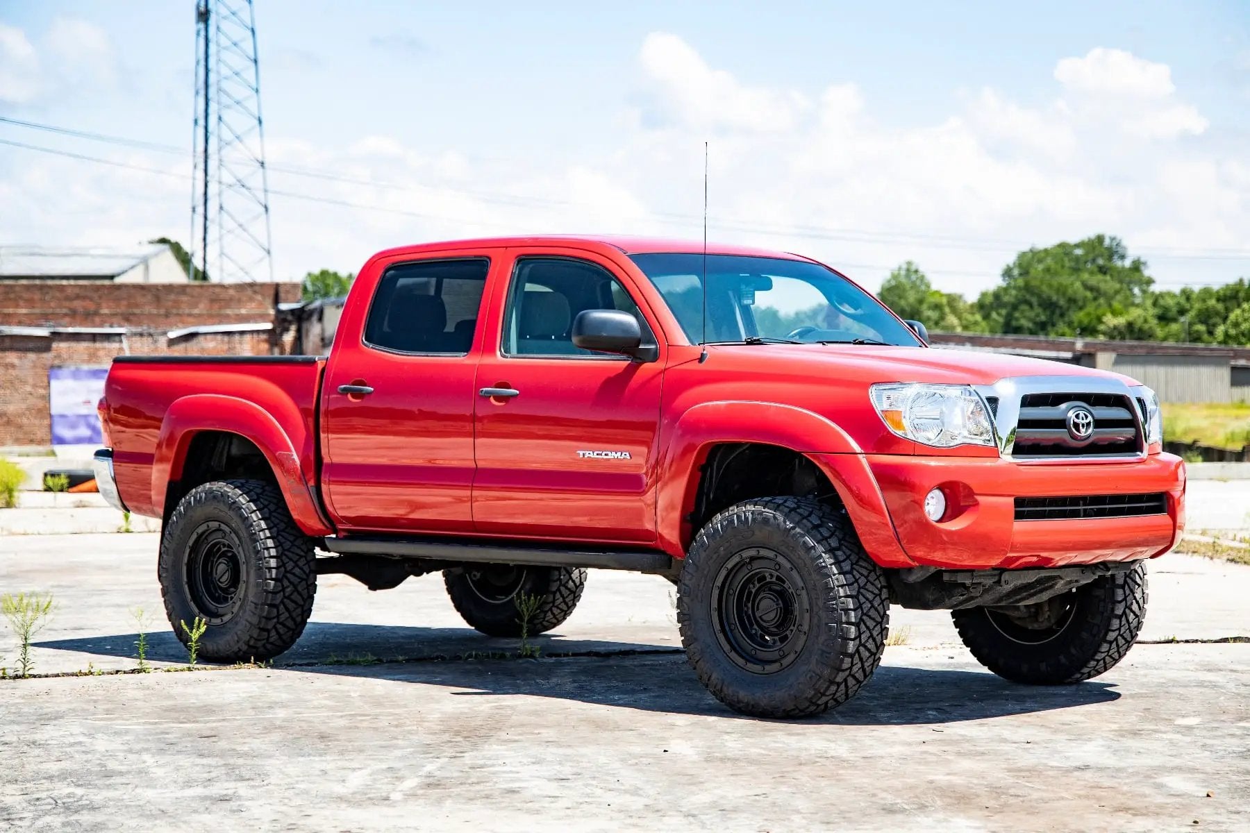 3.5 Inch Lift Kit | Red UCA | N3 Struts | Toyota Tacoma 2WD/4WD (2005-2023) by Rough Country