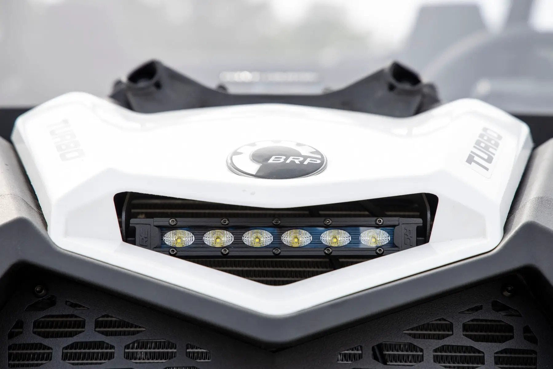 6" LED Light Kit | Cowl Mount | Can-Am Maverick X3 by Rough Country