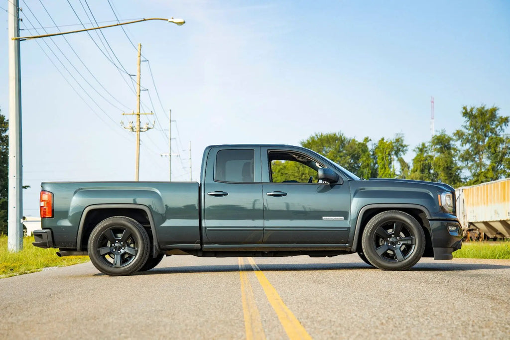 2 Inch Lowering Kit | 4 Inch Rear Lowering | Alum/Stamped Knuckle | Chevy/GMC 1500 (14-18) by Rough Country