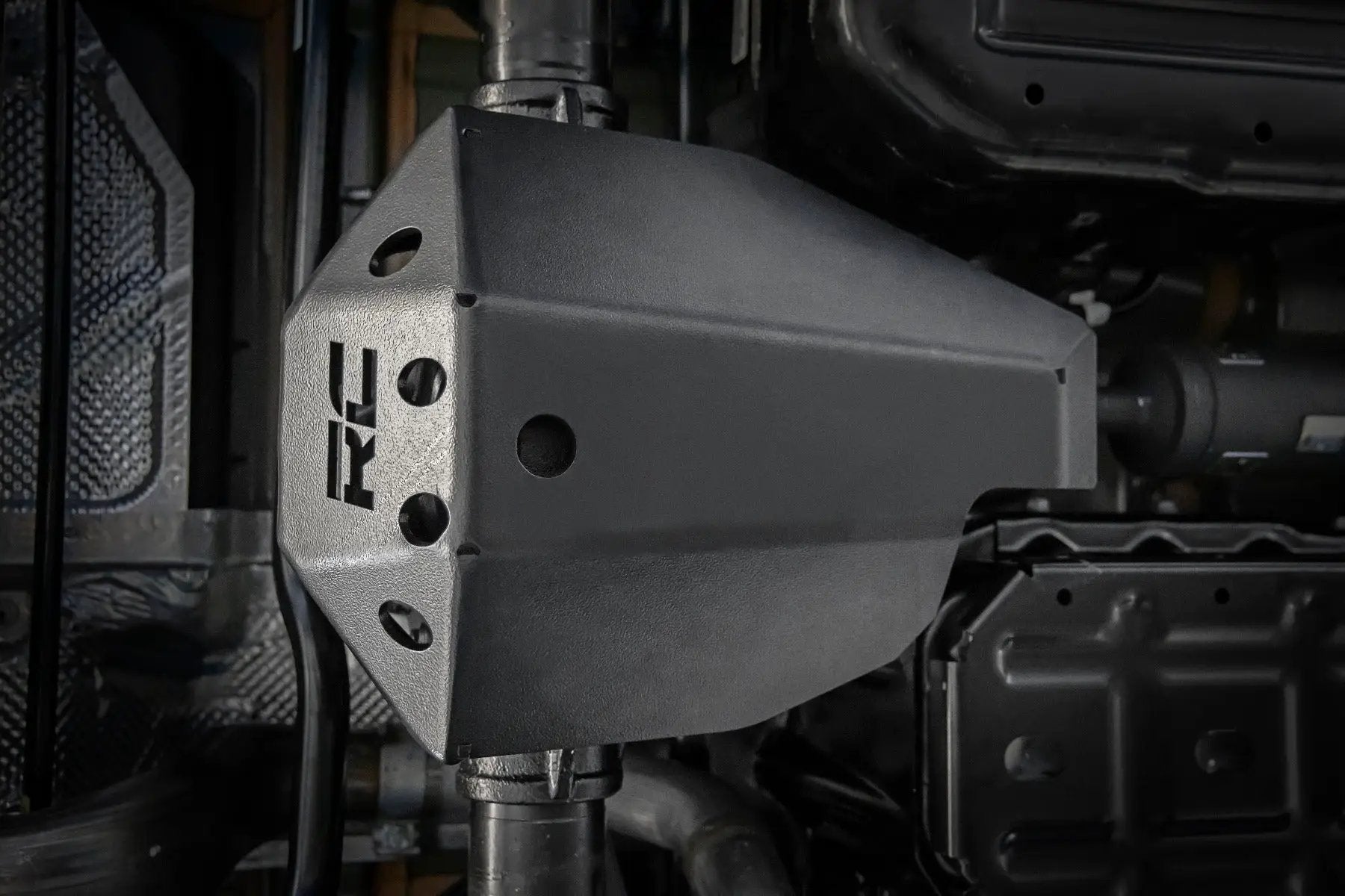 M220 Diff Skid | Rear | Jeep Wrangler JL (21-24)/Wrangler Unlimited Rubicon (18 by Rough Country