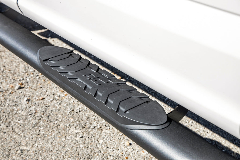 Oval Nerf Step | Crew Cab | Black | Ford F-150/Lightning/F-250/F-350/Raptor (15-26) by Rough Country