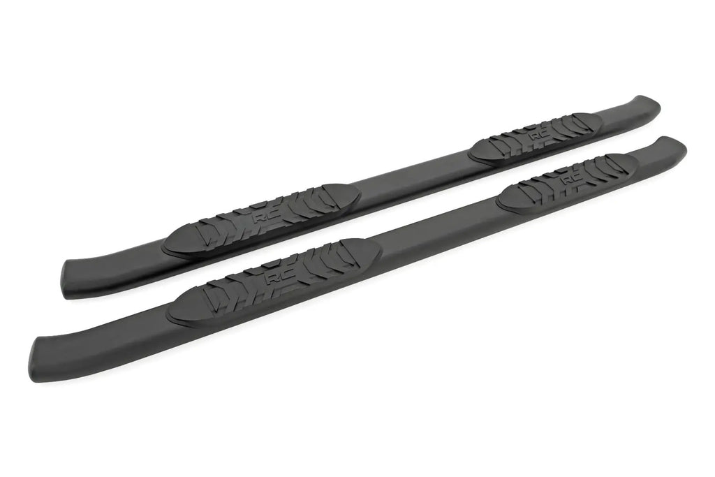 Oval Nerf Step | Crew Cab | Chevy/GMC 1500/2500HD/3500HD (07-19 & Classic) by Rough Country