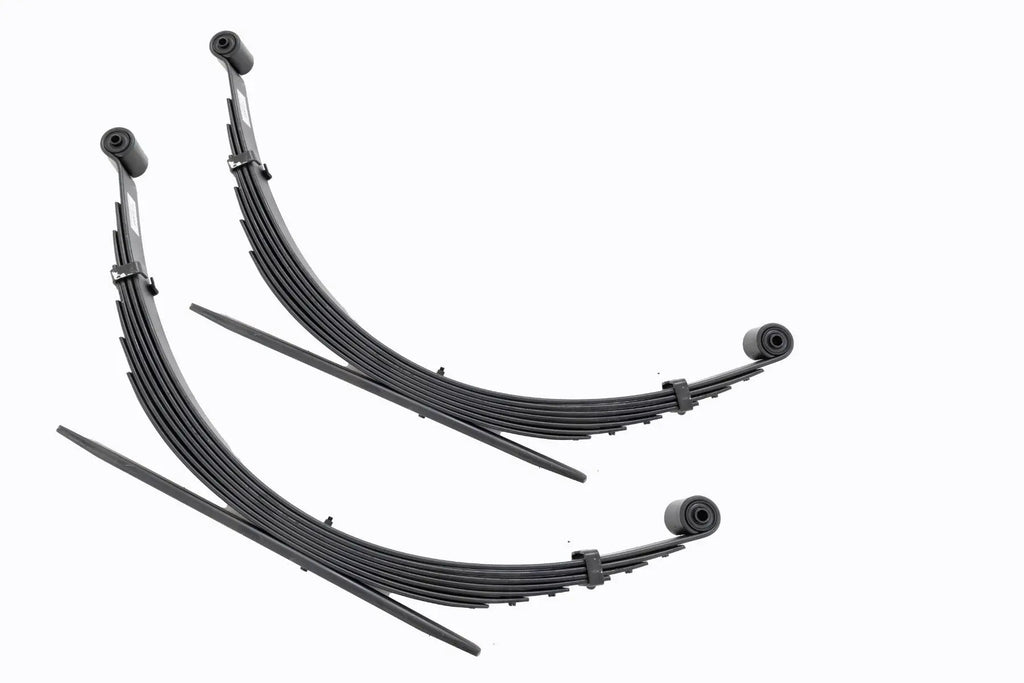 Rear Leaf Springs | 8" Lift | Pair | Ford F-250/F-350 Super Duty 4WD (99-07) by Rough Country
