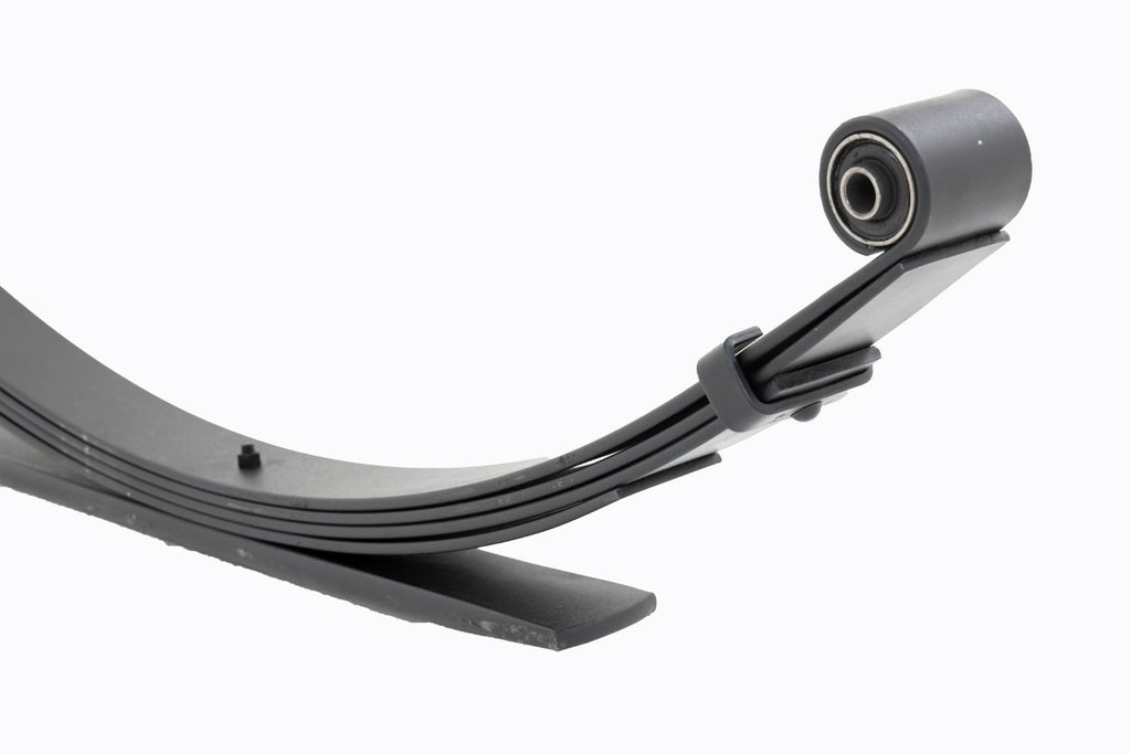 Rear Leaf Springs | 4" Lift | Pair | Ford F-250/F-350 Super Duty 4WD (99-04) by Rough Country