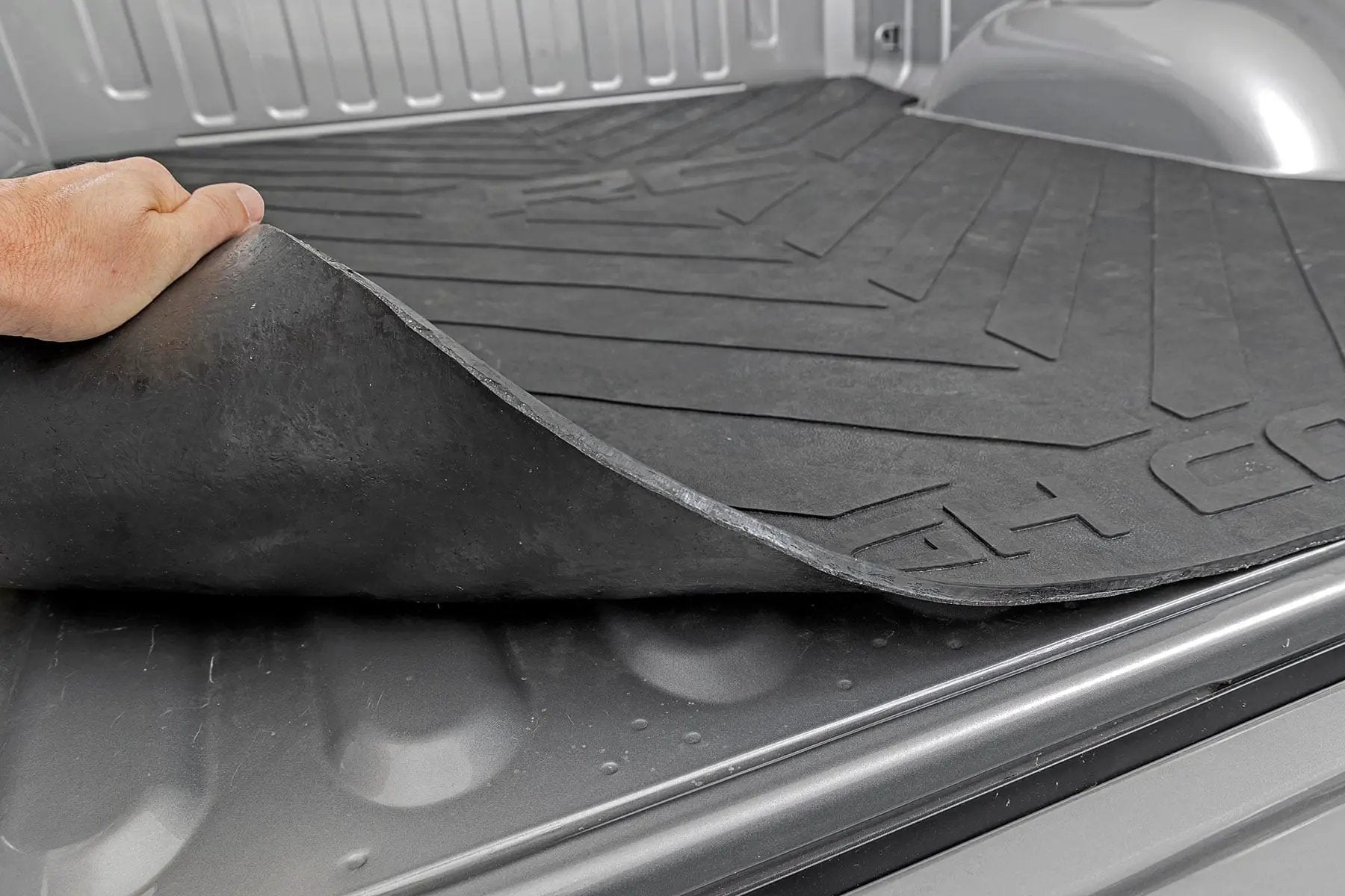 Bed Mat | 6'4" Bed | RC Logo | Ram 1500 (19-26)/1500 TRX (21-24) 