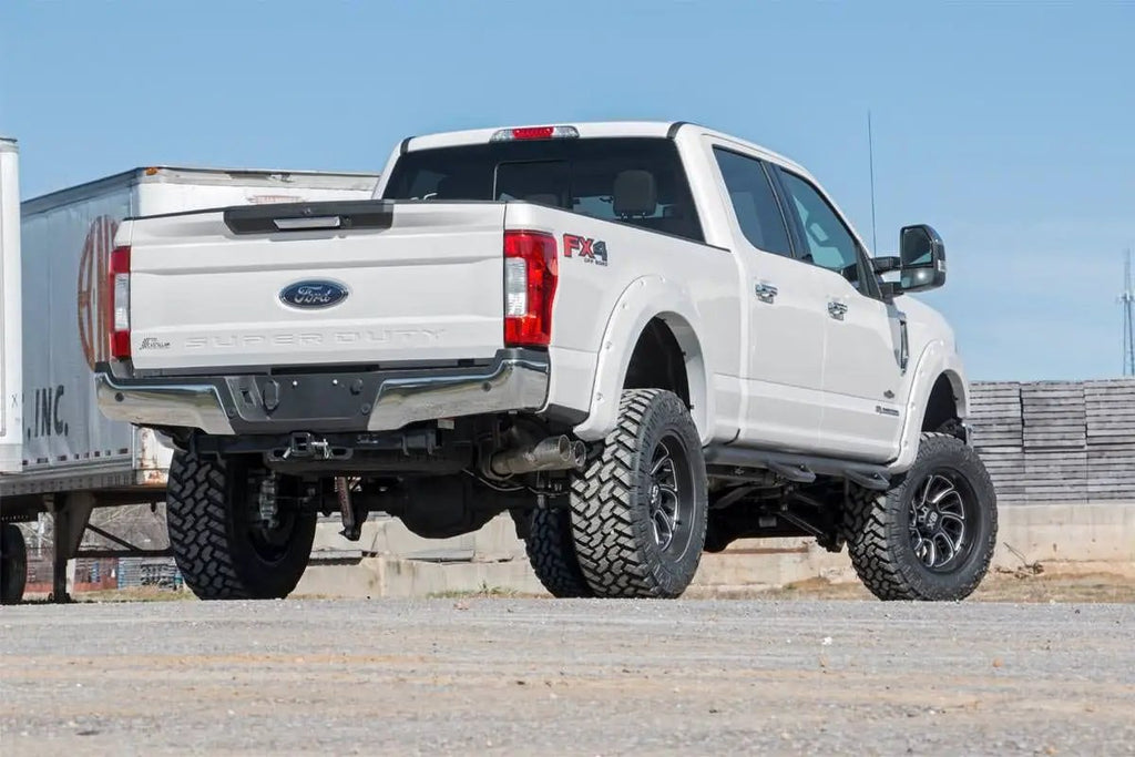 Pocket Fender Flares | Ford F-250/F-350 Super Duty 2WD/4WD (2017-2022) by Rough Country