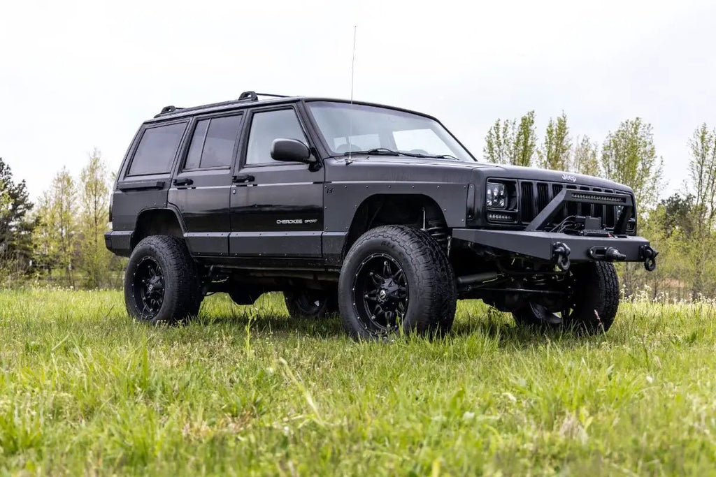 3 Inch Lift Kit | RR Springs | M1 | Jeep Cherokee XJ 2WD/4WD (1984-2001) by Rough Country