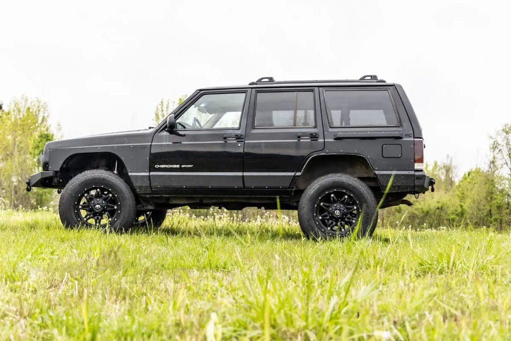 3 Inch Lift Kit | Rear AAL | Jeep Cherokee XJ 2WD/4WD (1984-2001) by Rough Country