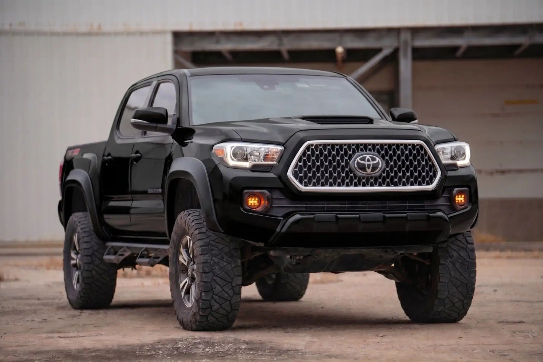 Sport Fender Flares | 202 Black Onyx | Toyota Tacoma 2WD/4WD (2016-2023)