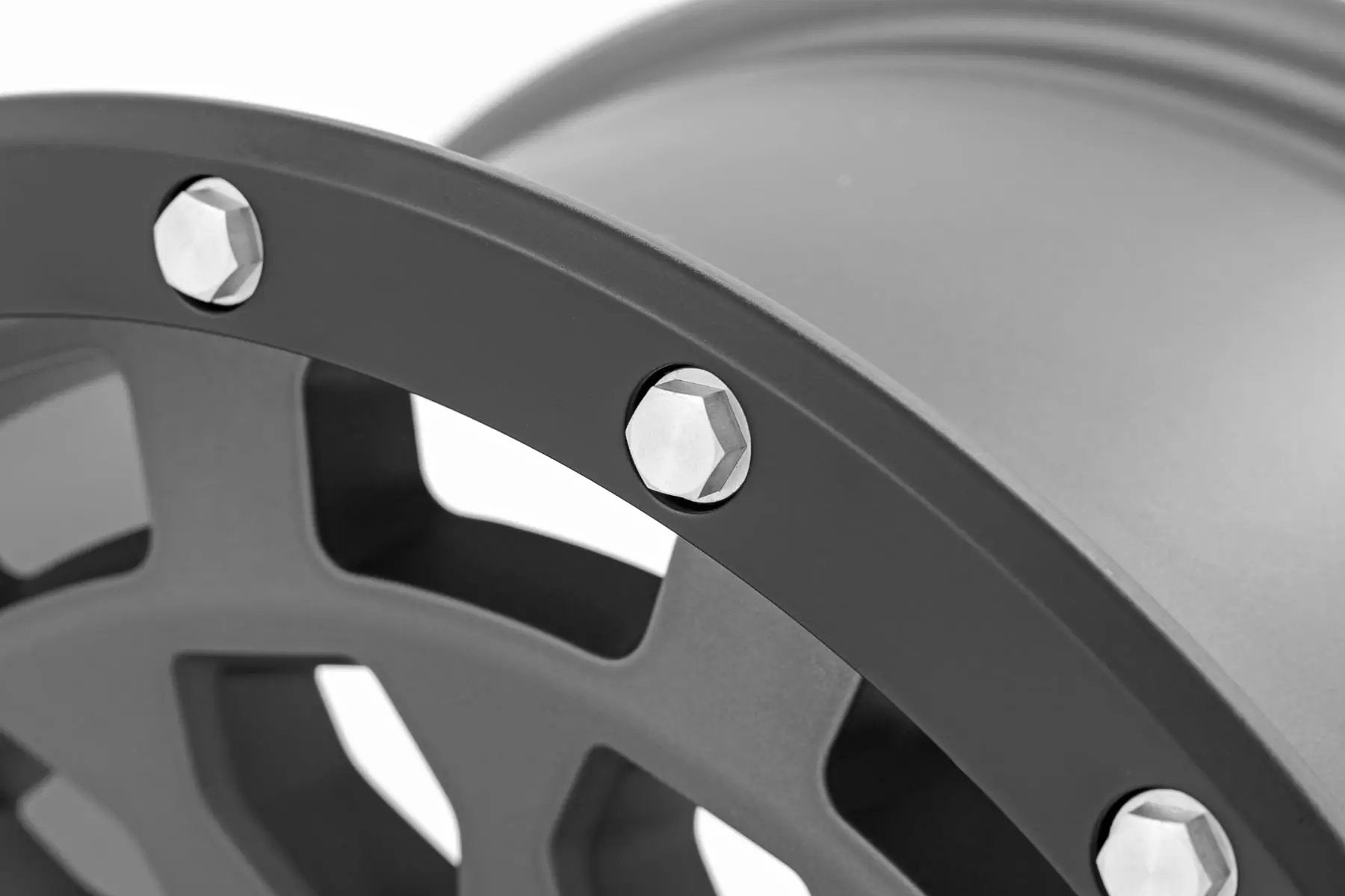 Rough Country 87 Series Wheel | Simulated Beadlock | Gray/Black | 17x8.5 | 6x5.5 | +0mm by Rough Country
