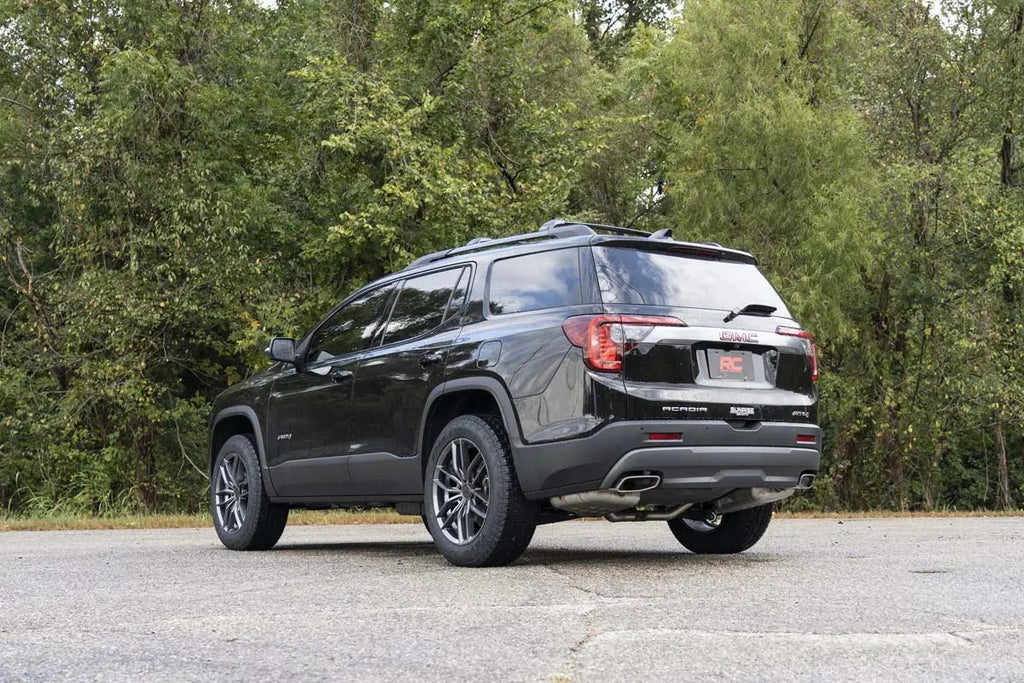 1.5 Inch Lift Kit | N3 Front Struts | GMC Acadia 2WD/4WD (2017-2023) by Rough Country