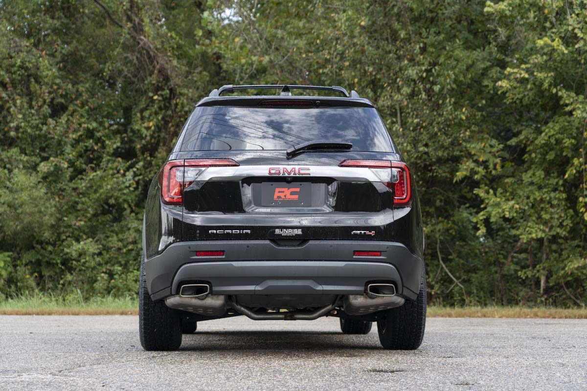 1.5 Inch Lift Kit | GMC Acadia 2WD/4WD (2017-2023) by Rough Country