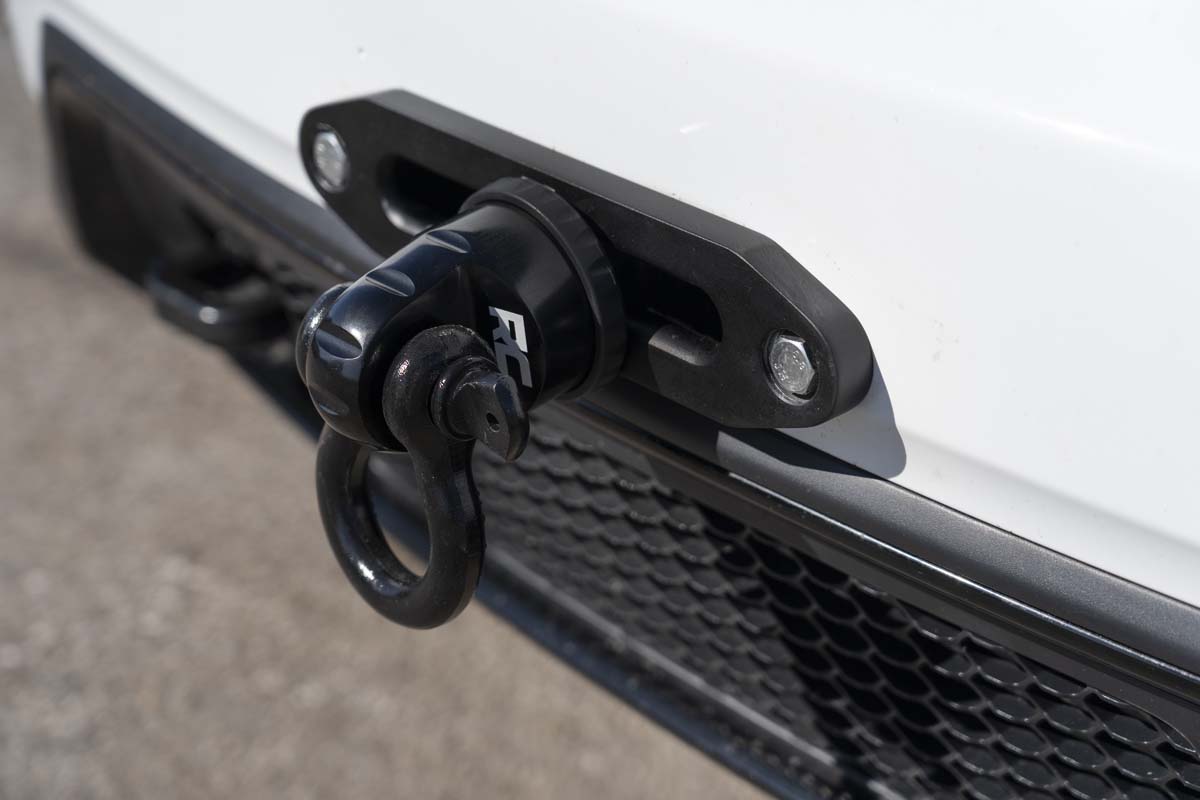 Hidden Winch Mount | Jeep Grand Cherokee WK2 4WD (2014-2020) by Rough Country