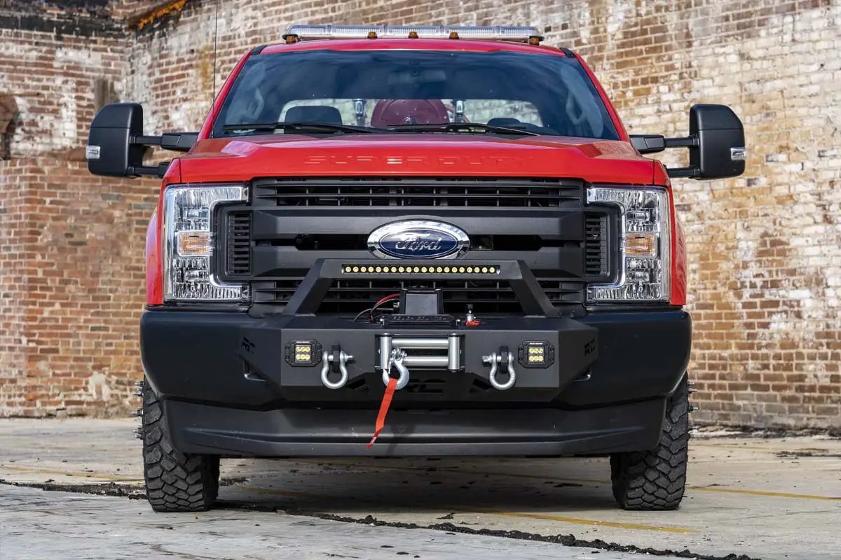 EXO Winch Mount Kit | Ford F-250/F-350 Super Duty 2WD/4WD (2017-2020) by Rough Country