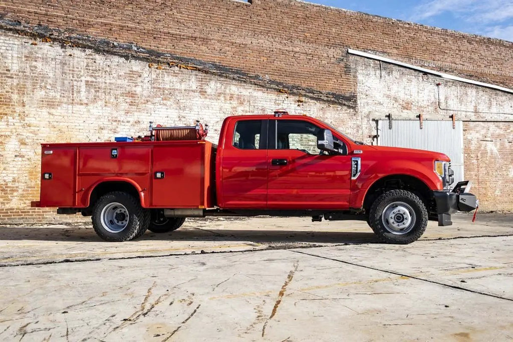 EXO Winch Mount Kit | Ford F-250/F-350 Super Duty 2WD/4WD (2017-2020) by Rough Country