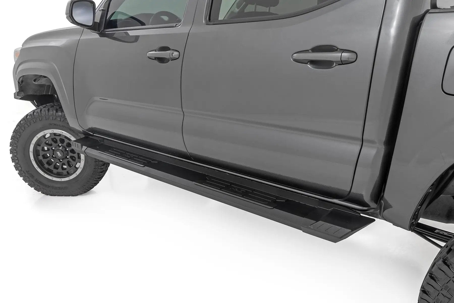 HD2 Aluminum Running Boards | Double Cab | Toyota Tacoma 2WD/4WD (2005-2023) by Rough Country