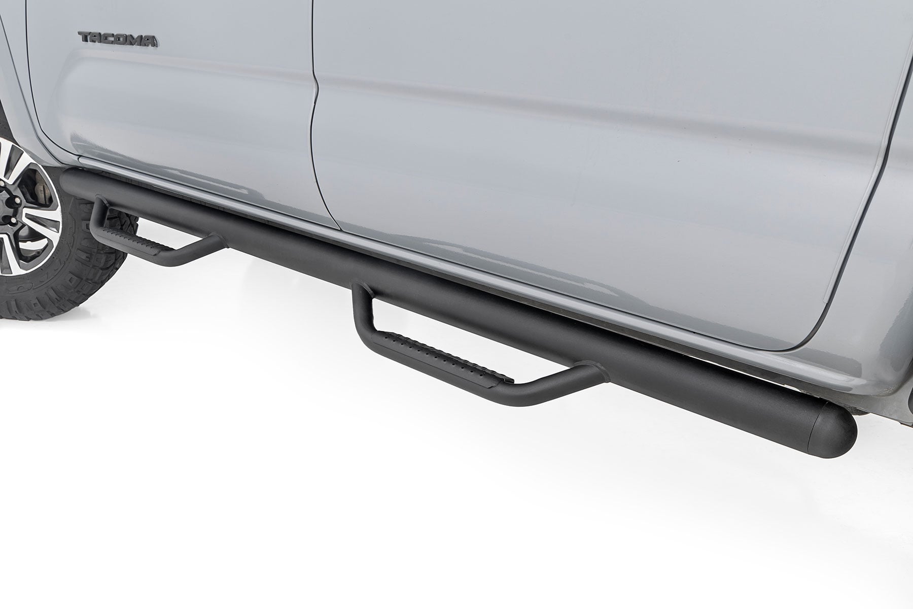 Nerf Steps | Cab Length | Crew Cab | 5' Bed | Toyota Tacoma 2WD/4WD (05-23) by Rough Country