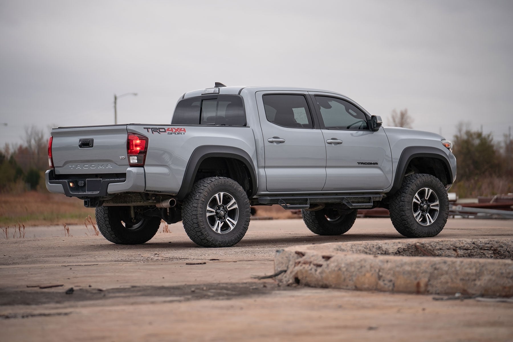 Sport Fender Flares | Toyota Tacoma 2WD/4WD (2016-2023) by Rough Country