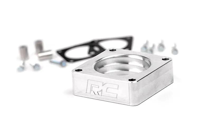 Throttle Body Spacer | Jeep Cherokee XJ/Comanche MJ/Wrangler TJ by Rough Country
