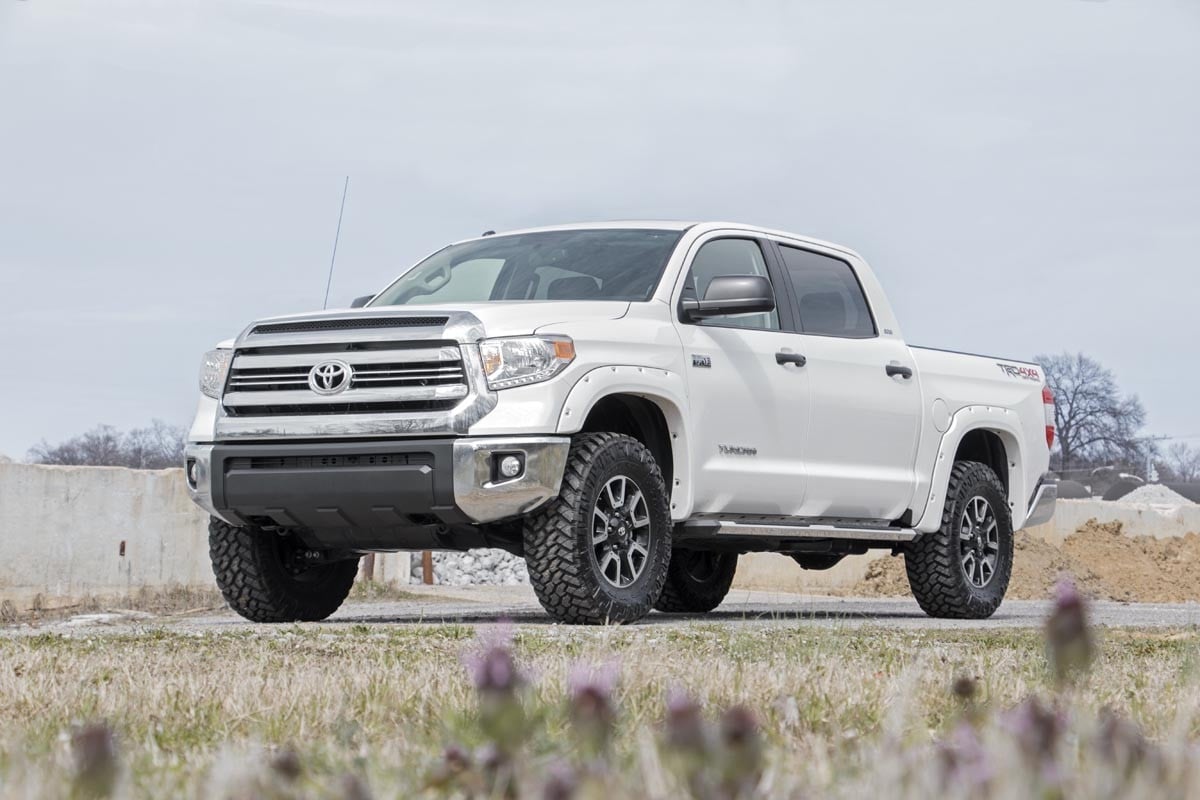 2.5-3 Inch Leveling Kit | Toyota Tundra 4WD (2007-2021) by Rough Country