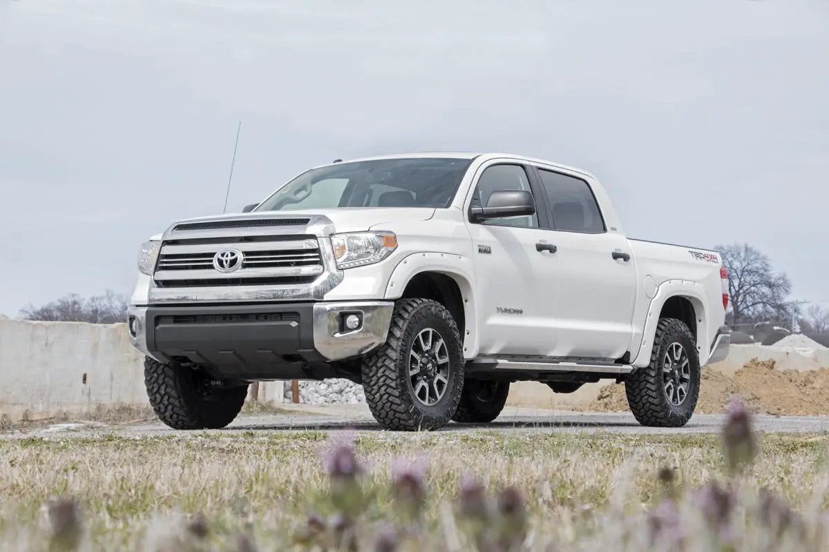 2.5-3 Inch Leveling Kit | Toyota Tundra 2WD/4WD (2007-2021) by Rough Country