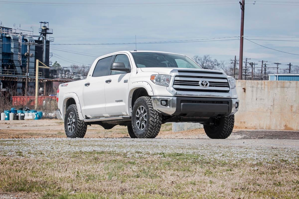 2.5-3 Inch Leveling Kit | Toyota Tundra 2WD/4WD (2007-2021) by Rough Country