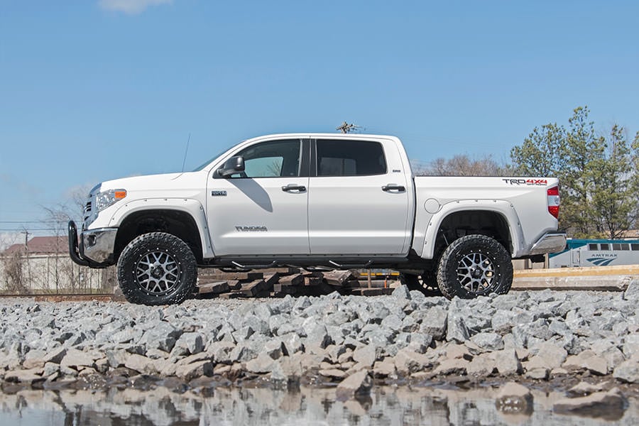 6 Inch Lift Kit | N3 Struts | Toyota Tundra 4WD (2016-2021) by Rough Country