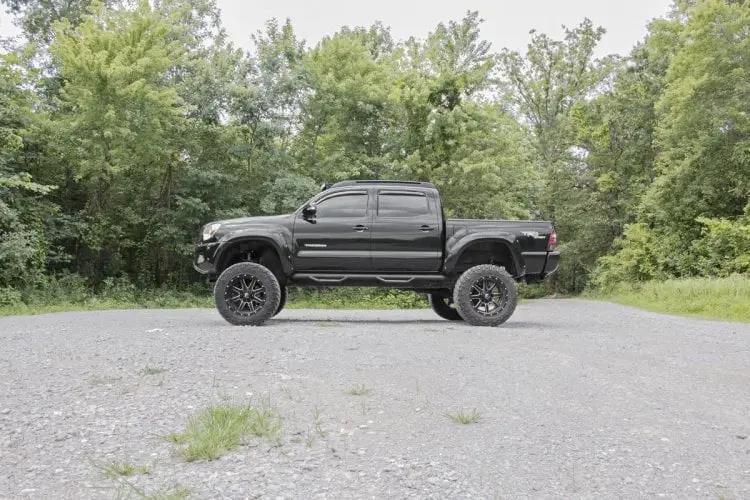 6 Inch Lift Kit | N3 Struts | Toyota Tacoma 2WD/4WD (2005-2015) by Rough Country