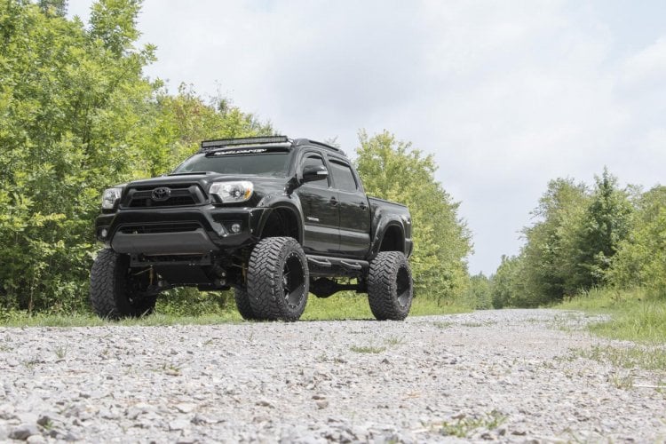 6 Inch Lift Kit | N3 Struts | Toyota Tacoma 2WD/4WD (2005-2015) by Rough Country