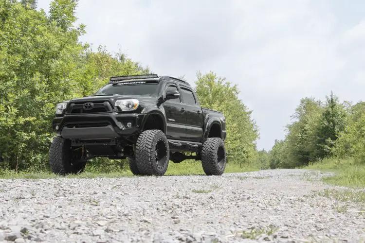 6 Inch Lift Kit | N3 Struts | Toyota Tacoma 2WD/4WD (2005-2015) by Rough Country
