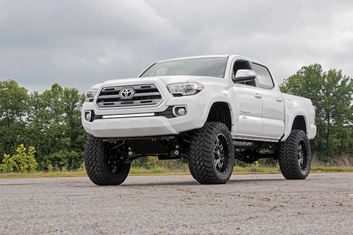 6 Inch Lift Kit | Toyota Tacoma 2WD/4WD (2005-2015) by Rough Country