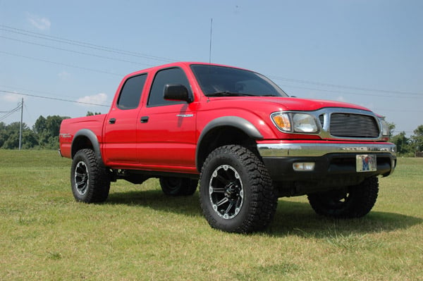 2.5 Inch Lift Kit | Toyota Tacoma 2WD/4WD (1995-2004) by Rough Country