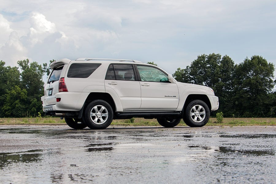 2 Inch Lift Kit | Toyota 4Runner 4WD (2003-2009) by Rough Country