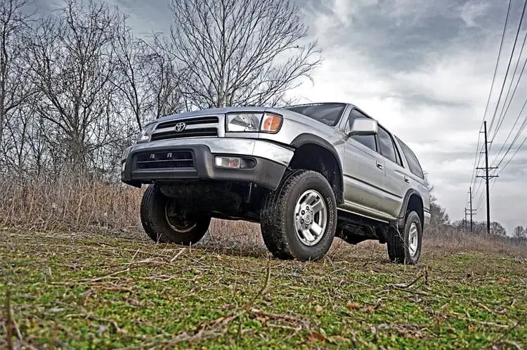 3 Inch Lift Kit | M1 Struts/M1 | Toyota 4Runner 2WD/4WD (1996-2002) by Rough Country