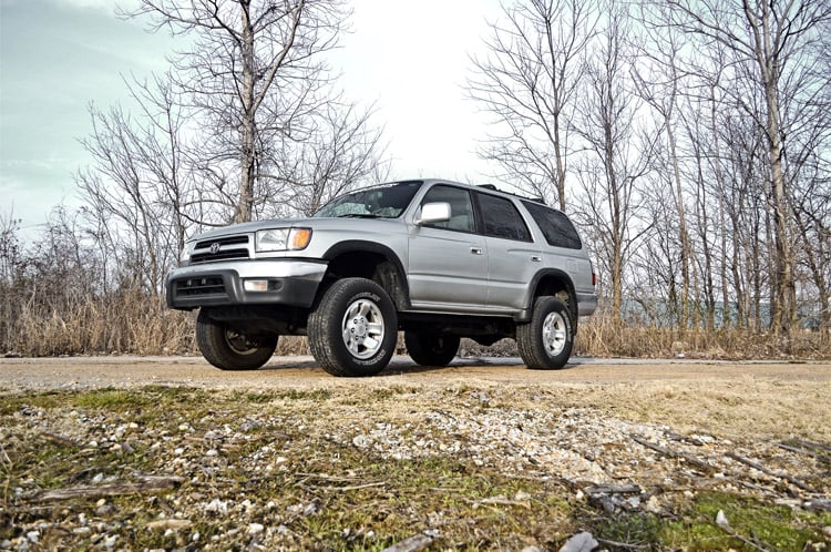 3 Inch Lift Kit | N3 Struts | Toyota 4Runner 2WD/4WD (1996-2002) by Rough Country