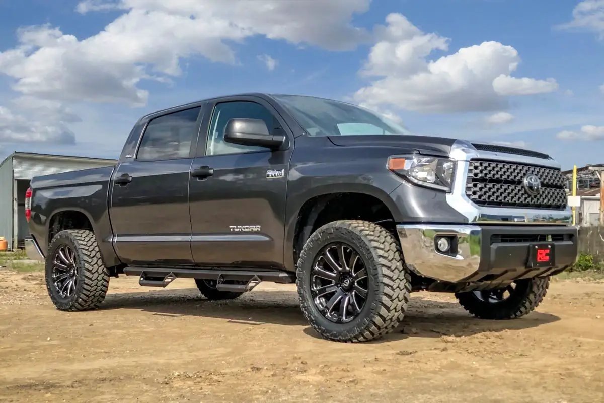1.75 Inch Leveling Kit | Toyota Tundra 2WD/4WD (2007-2021) by Rough Country