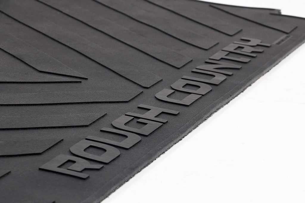 Bed Mat | 6'7" Bed | RC Logo | Chevy/GMC 1500/2500HD/3500HD (07-19 & Classic) by Rough Country