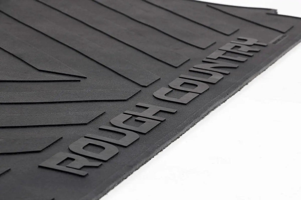 Bed Mat | 5'10" Bed | RC Logo | Chevy/GMC Sierra 1500 (19-26)/Silverado 1500 (19-26) by Rough Country