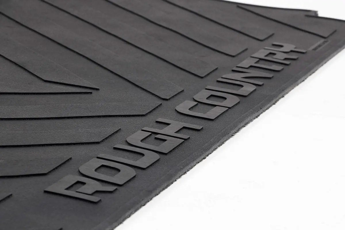 Bed Mat | 5'10" Bed | RC Logo | Chevy/GMC Sierra 1500 (19-26)/Silverado 1500 (19-26) by Rough Country