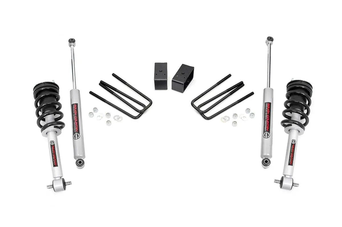 3.5 Inch Lift Kit | N3 Struts | Chevy/GMC 1500 2WD (07-13) by Rough Country