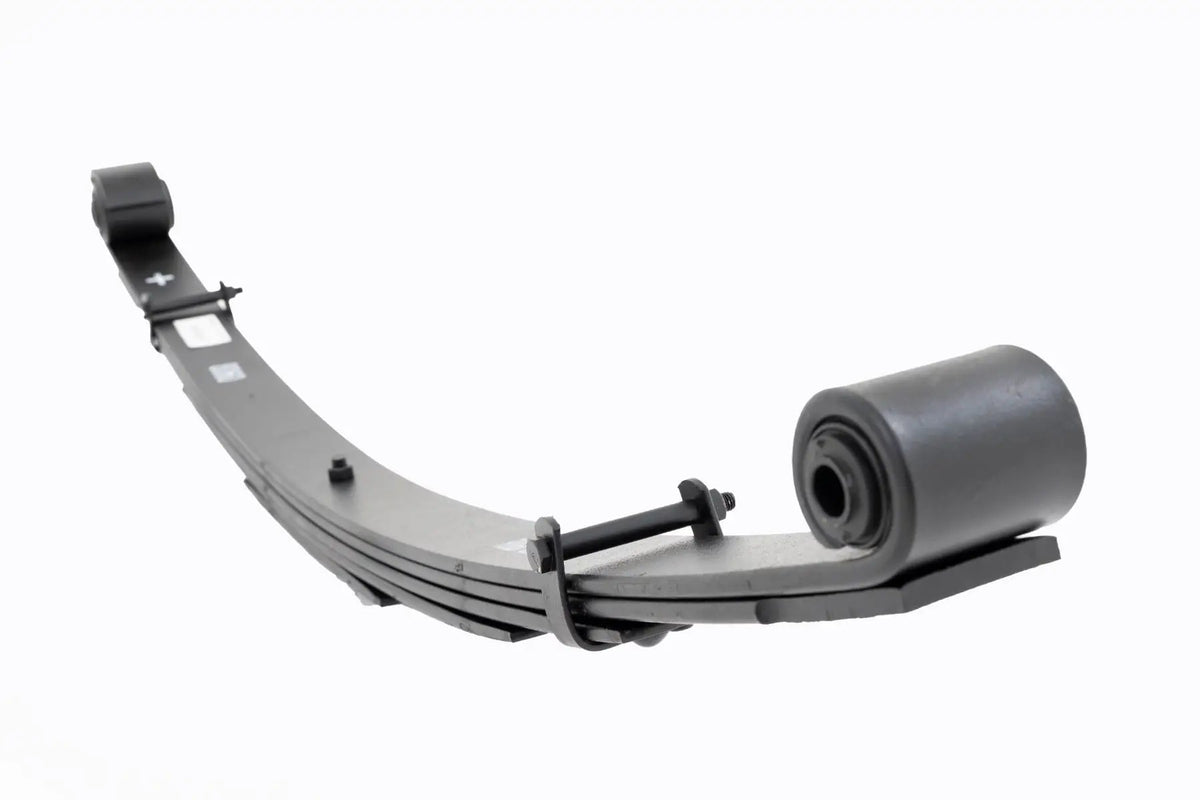 Front Leaf Springs | 2.5" Lift | Pair | Ford Excursion/F-250 Super Duty/F-350 Super Duty 4WD by Rough Country